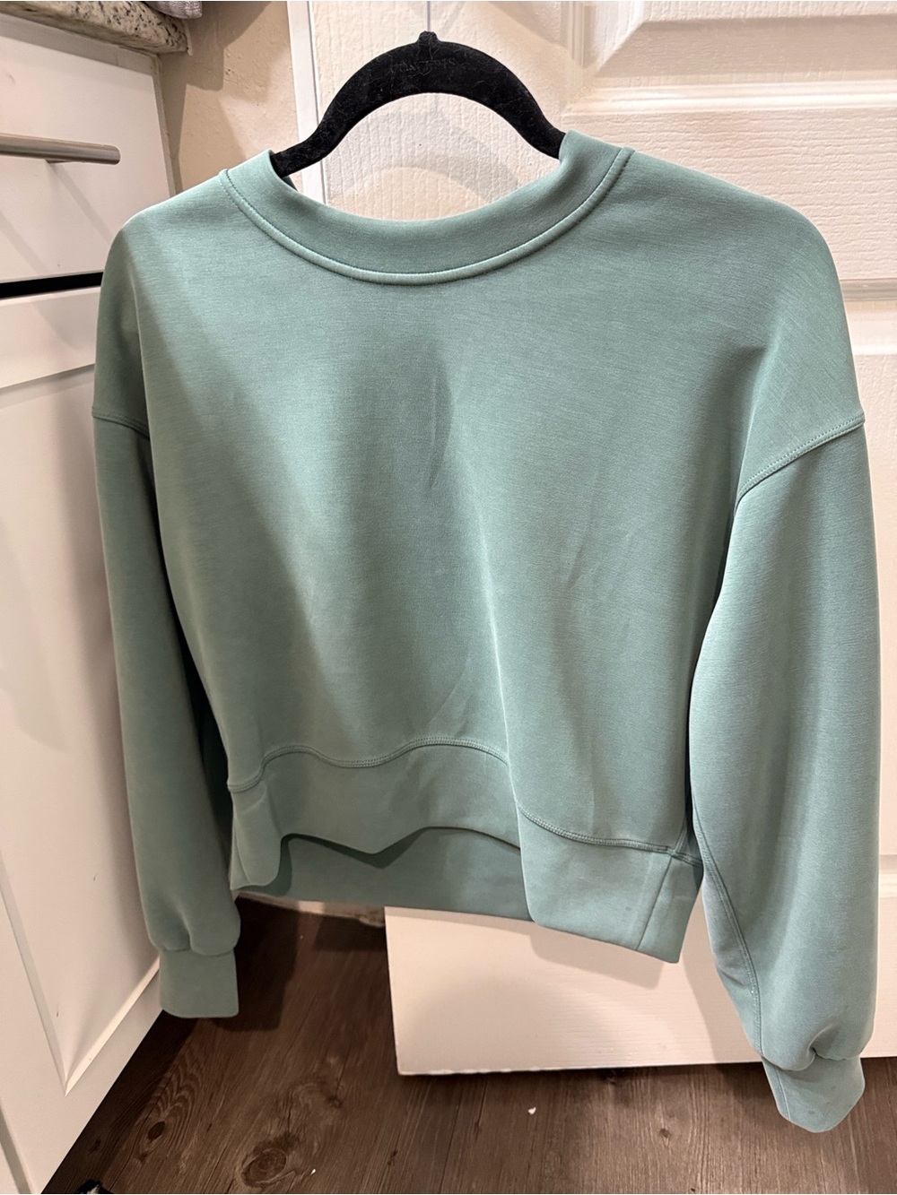 lululemon athletica Women's Crewneck Cropped Softstreme Sweatshirt in Sage.
